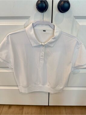 Vuori White Women’s Sport Polo Crop Top